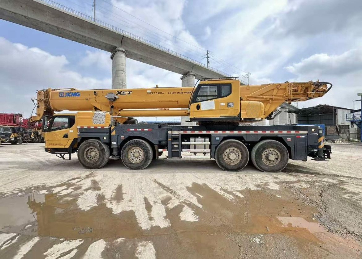 XCMG XCT80L6 - עגורן נייד: תמונה 1 XCMG XCT80L6 - עגורן נייד: תמונה 1