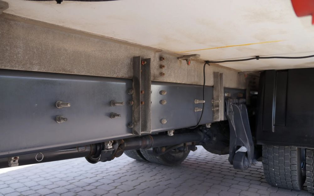 Scania P280 EURO 6 4X2 RAMA DO ZABUDOWY P320 - משאית עם שלדת תא: תמונה 3 Scania P280 EURO 6 4X2 RAMA DO ZABUDOWY P320 - משאית עם שלדת תא: תמונה 3