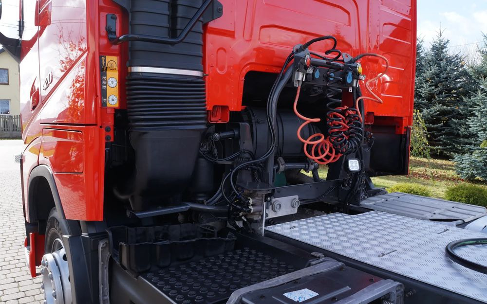 Volvo FH 4 EURO 6 GLOBETROTTER NISKI PRZEBIEG ZŁOTY KONTRAKT - יחידת טרקטור: תמונה 5 Volvo FH 4 EURO 6 GLOBETROTTER NISKI PRZEBIEG ZŁOTY KONTRAKT - יחידת טרקטור: תמונה 5