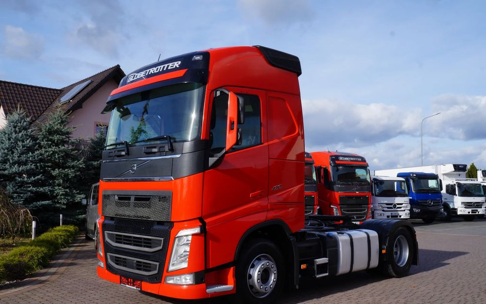 Volvo FH 4 EURO 6 GLOBETROTTER NISKI PRZEBIEG ZŁOTY KONTRAKT - יחידת טרקטור: תמונה 1 Volvo FH 4 EURO 6 GLOBETROTTER NISKI PRZEBIEG ZŁOTY KONTRAKT - יחידת טרקטור: תמונה 1