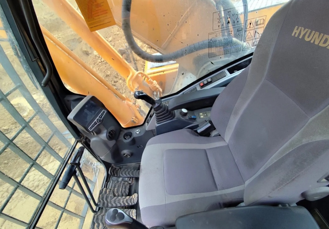 HYUNDAI NLC 300 - מחפר סורק: תמונה 3 HYUNDAI NLC 300 - מחפר סורק: תמונה 3