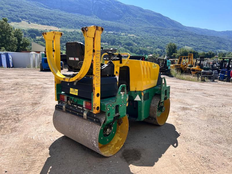 Ammann AV26-2 COMPACTEUR ROULEAU TANDEM VIBRANT ARTICULÉ - רולר כביש: תמונה 5 Ammann AV26-2 COMPACTEUR ROULEAU TANDEM VIBRANT ARTICULÉ - רולר כביש: תמונה 5