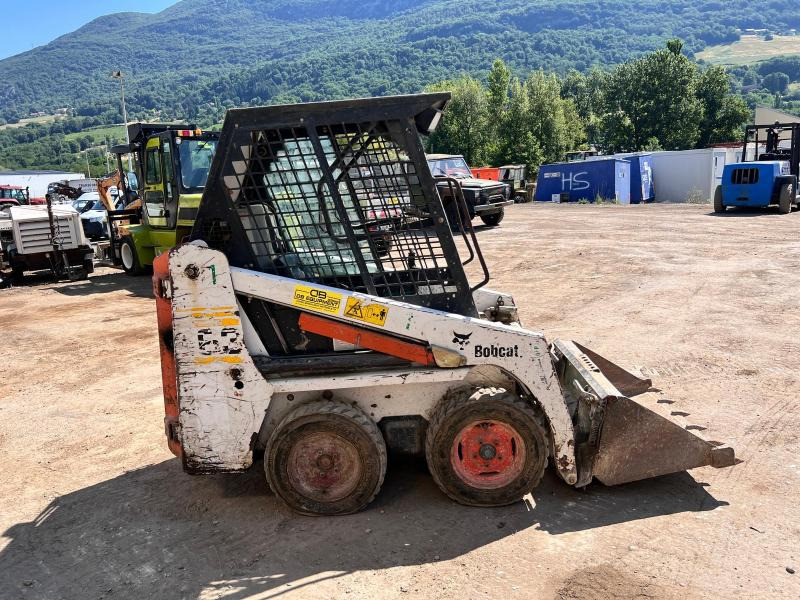 Bobcat 463 - מעמיס היגוי החלקה: תמונה 5 Bobcat 463 - מעמיס היגוי החלקה: תמונה 5
