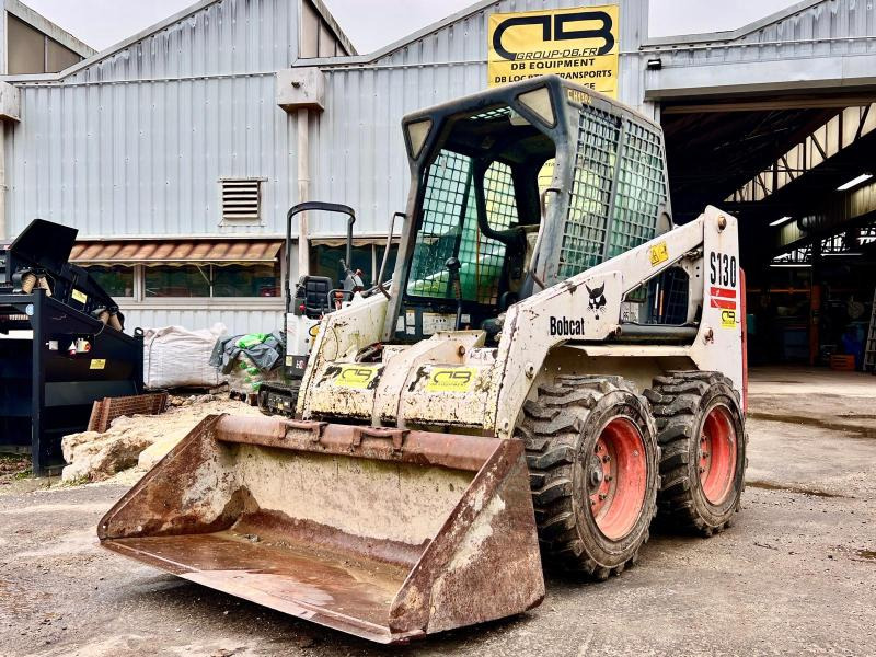 Bobcat S130 Chargeuse Compact - מעמיס היגוי החלקה: תמונה 1 Bobcat S130 Chargeuse Compact - מעמיס היגוי החלקה: תמונה 1