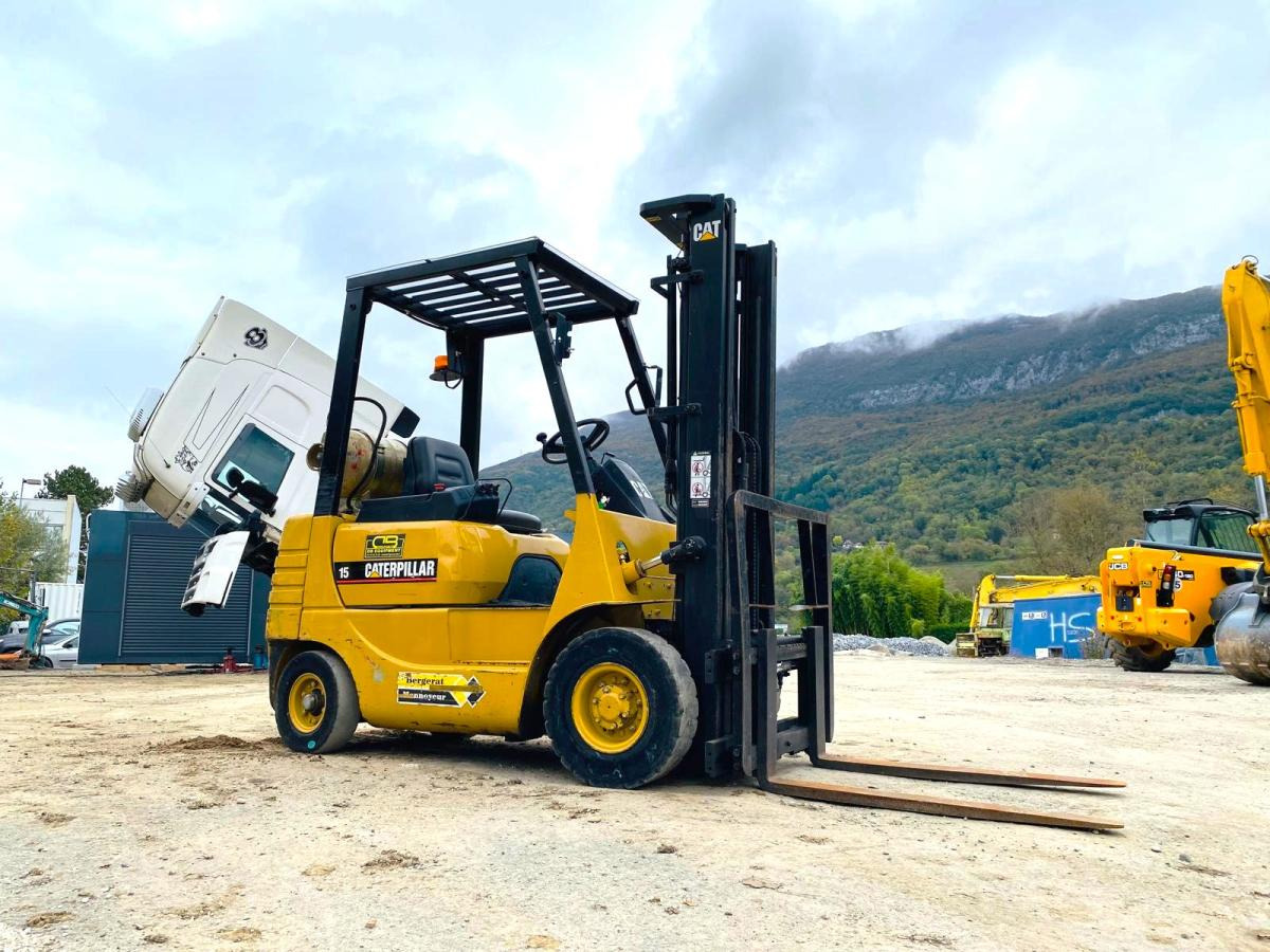 CATERPILLAR Chariot élévateur GP15 - מלגזת LPG: תמונה 5 CATERPILLAR Chariot élévateur GP15 - מלגזת LPG: תמונה 5