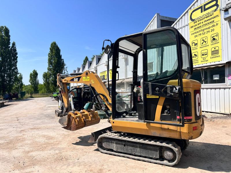Caterpillar 301.6C MINIPELLE 1,7T (NET DE TVA) - מיני מחפר: תמונה 2 Caterpillar 301.6C MINIPELLE 1,7T (NET DE TVA) - מיני מחפר: תמונה 2