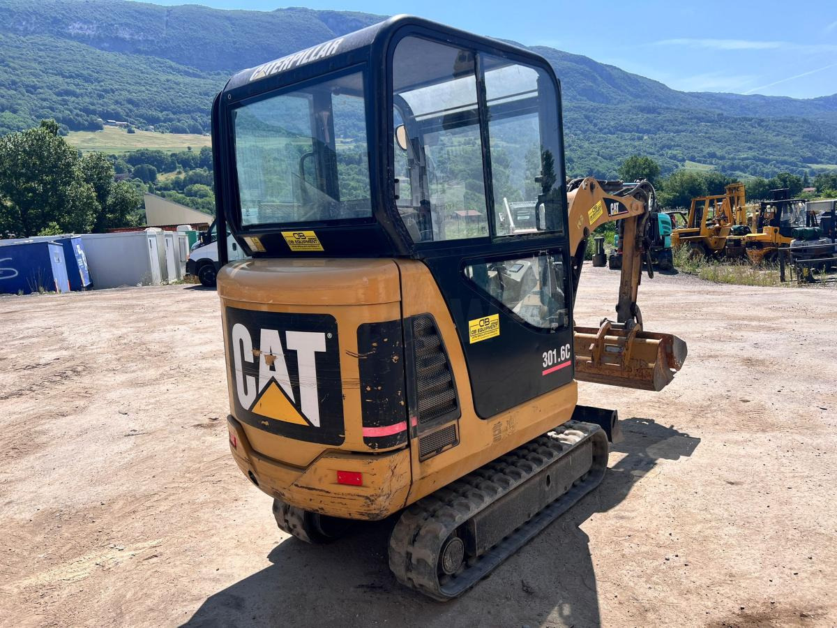 Caterpillar 301.6C MINIPELLE 1,7T (NET DE TVA) - מיני מחפר: תמונה 4 Caterpillar 301.6C MINIPELLE 1,7T (NET DE TVA) - מיני מחפר: תמונה 4