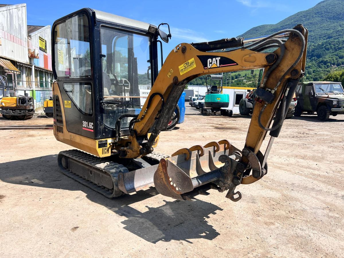 Caterpillar 301.6C MINIPELLE 1,7T (NET DE TVA) - מיני מחפר: תמונה 5 Caterpillar 301.6C MINIPELLE 1,7T (NET DE TVA) - מיני מחפר: תמונה 5