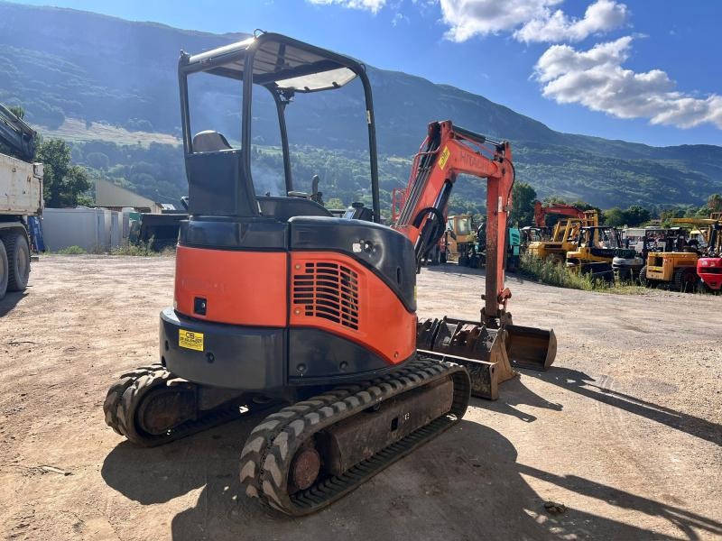 Hitachi ZX29U3 MINIPELLE 3T - מיני מחפר: תמונה 3 Hitachi ZX29U3 MINIPELLE 3T - מיני מחפר: תמונה 3