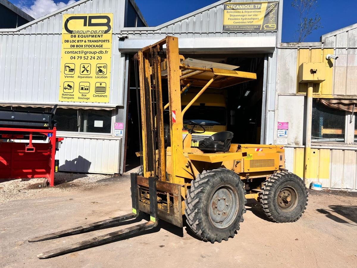 INTERNATIONAL IH 2525 CHARIOT ELEVATEUR 2,5T 3,6m - מלגזת סולר: תמונה 1 INTERNATIONAL IH 2525 CHARIOT ELEVATEUR 2,5T 3,6m - מלגזת סולר: תמונה 1