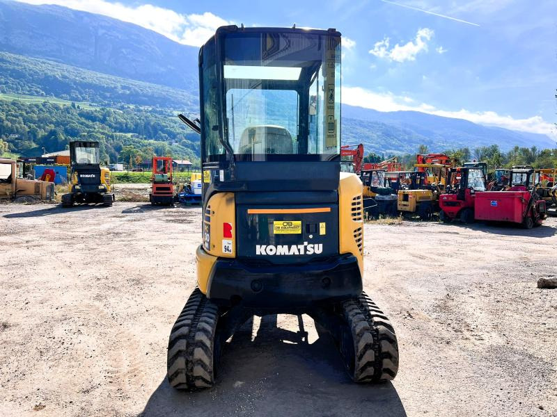 Komatsu PC 30 MR 2 Mini pelle 3,2T - מיני מחפר: תמונה 4 Komatsu PC 30 MR 2 Mini pelle 3,2T - מיני מחפר: תמונה 4