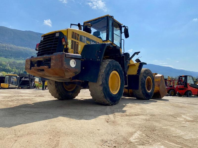 Komatsu WA250-5H Chargeuse à pneus - מעמיס גלגלים: תמונה 5 Komatsu WA250-5H Chargeuse à pneus - מעמיס גלגלים: תמונה 5