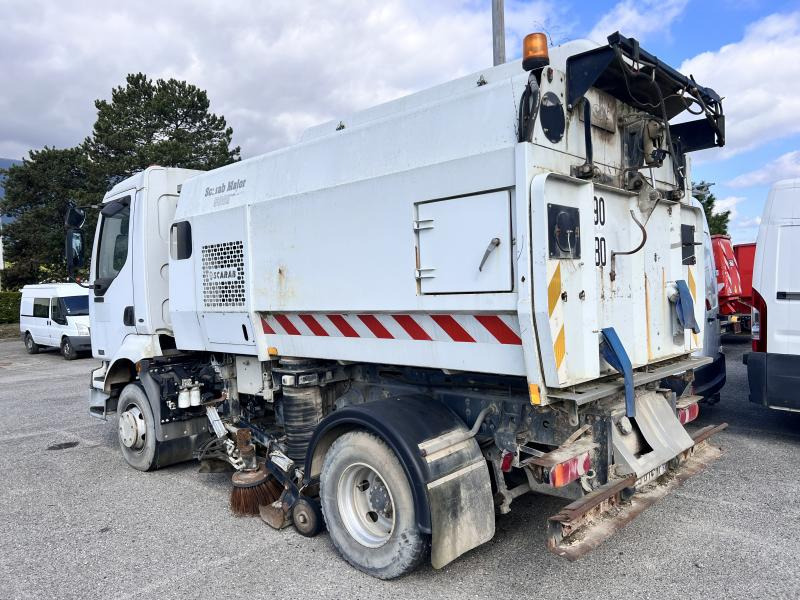 RENAULT Camion balayeur SCARAB MAJOR - מטאטא כבישים: תמונה 2 RENAULT Camion balayeur SCARAB MAJOR - מטאטא כבישים: תמונה 2