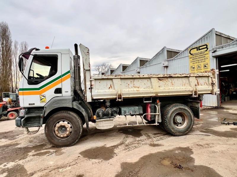 Renault KERAX BIBENNE 4x2 370DCI - מזהיר: תמונה 2 Renault KERAX BIBENNE 4x2 370DCI - מזהיר: תמונה 2