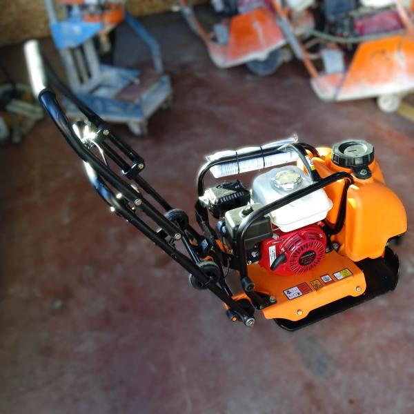 Spatmat Plaque vibrante 90Kg SPATMAT MS90 - לוח רטט: תמונה 4 Spatmat Plaque vibrante 90Kg SPATMAT MS90 - לוח רטט: תמונה 4