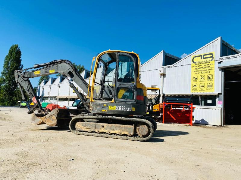 VOLVO ECR58 MINI PELLE 6.4T - מיני מחפר: תמונה 3 VOLVO ECR58 MINI PELLE 6.4T - מיני מחפר: תמונה 3