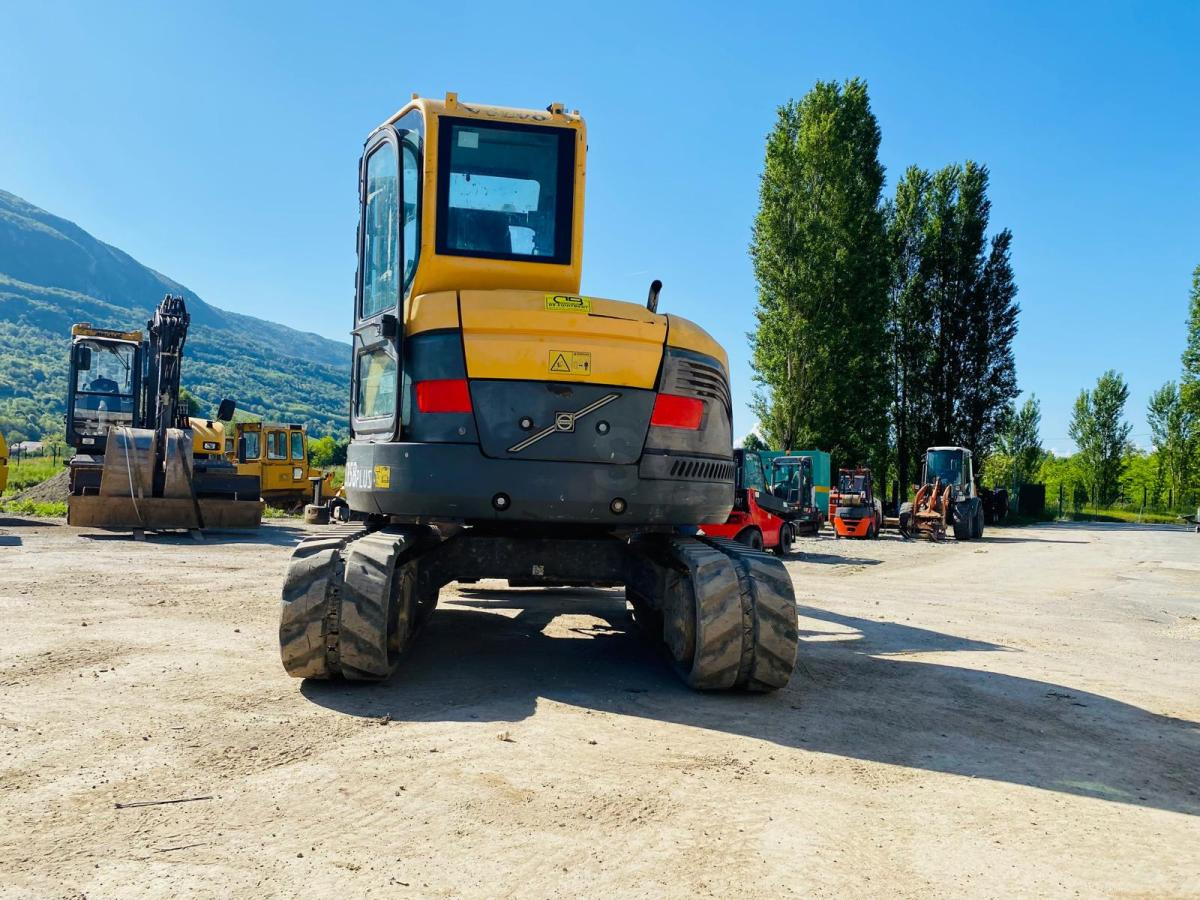 VOLVO ECR58 MINI PELLE 6.4T - מיני מחפר: תמונה 5 VOLVO ECR58 MINI PELLE 6.4T - מיני מחפר: תמונה 5