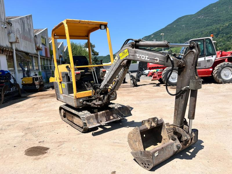 Volvo EC15 B XT MINIPELLE 1,5T - מיני מחפר: תמונה 4 Volvo EC15 B XT MINIPELLE 1,5T - מיני מחפר: תמונה 4