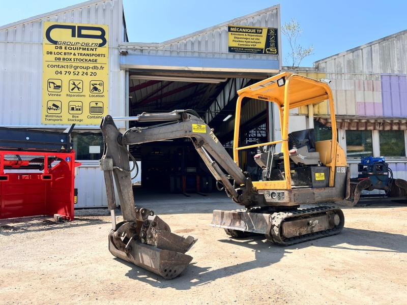Volvo EC15 B XT MINIPELLE 1,5T - מיני מחפר: תמונה 1 Volvo EC15 B XT MINIPELLE 1,5T - מיני מחפר: תמונה 1