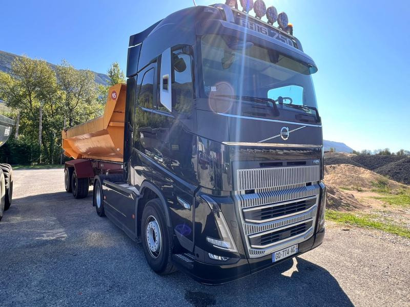 Volvo FH16 750cv 4x2 Cabine Glob Hydraulique - יחידת טרקטור: תמונה 2 Volvo FH16 750cv 4x2 Cabine Glob Hydraulique - יחידת טרקטור: תמונה 2