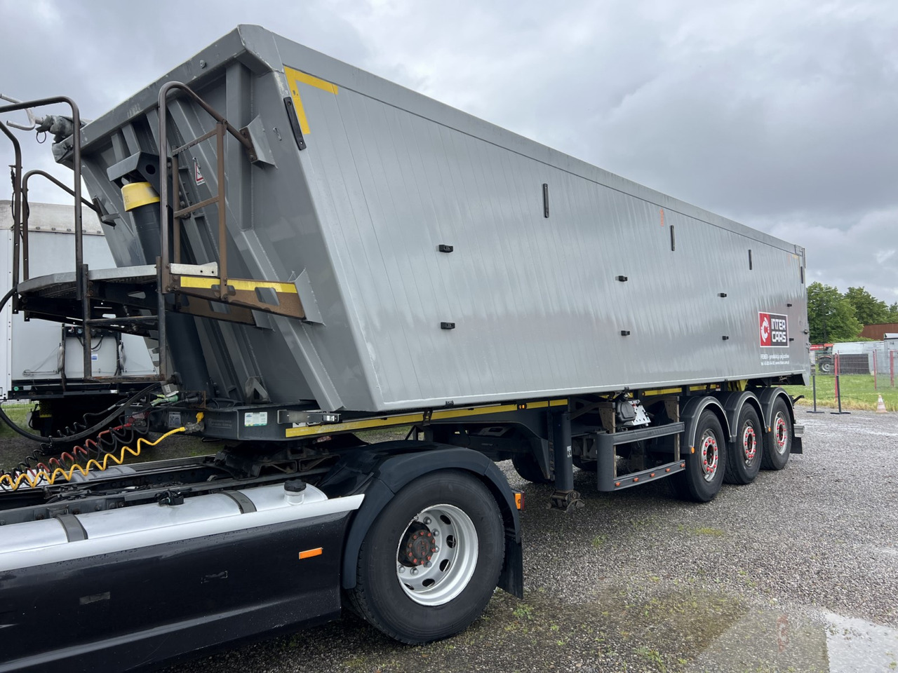 FEBER Inter Cars N-Wd1-900B - סמיטריילר עם מזהיר: תמונה 2 FEBER Inter Cars N-Wd1-900B - סמיטריילר עם מזהיר: תמונה 2