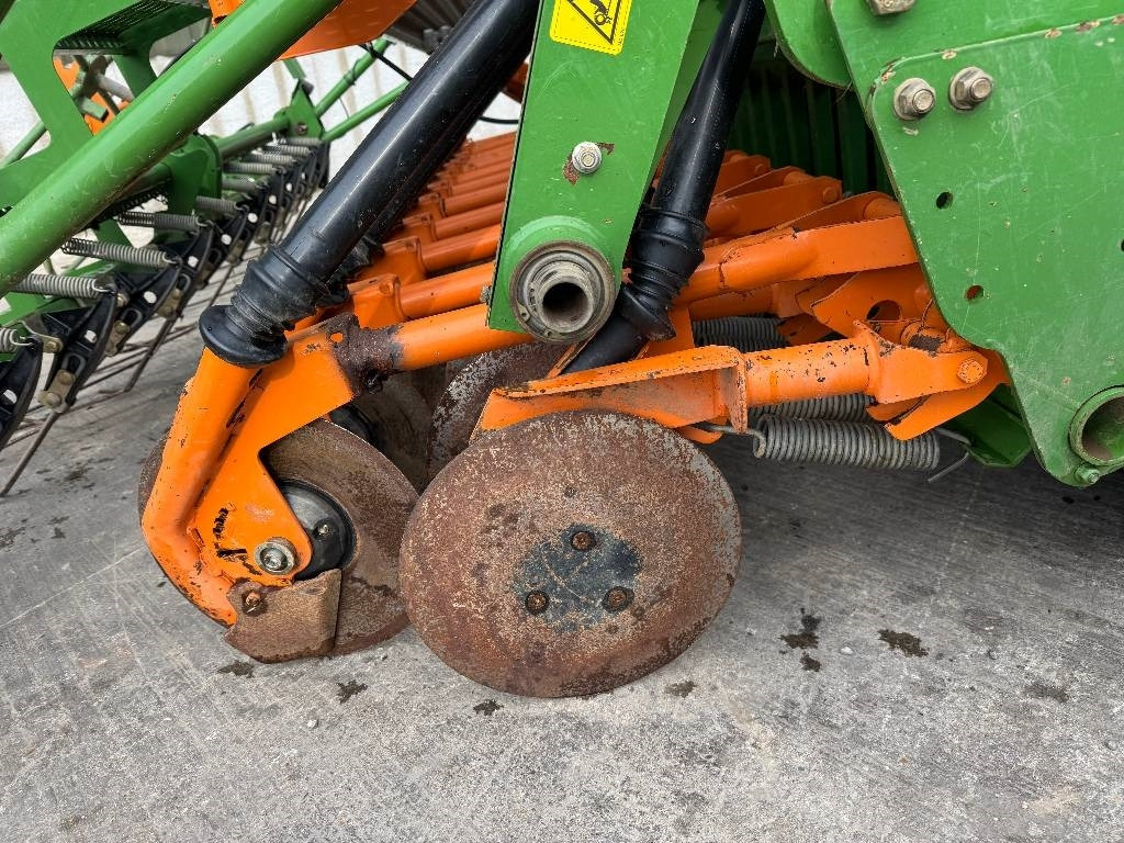 מקדחת זריעה משולבת Amazone KE303-170 c/w AD303 Super Box Drill: תמונה 11