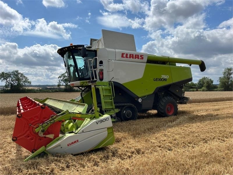 Claas Lexion 750TT APS Hybrid c/w V900 Header **Video Be - צרופת מקצרה: תמונה 1 Claas Lexion 750TT APS Hybrid c/w V900 Header **Video Be - צרופת מקצרה: תמונה 1