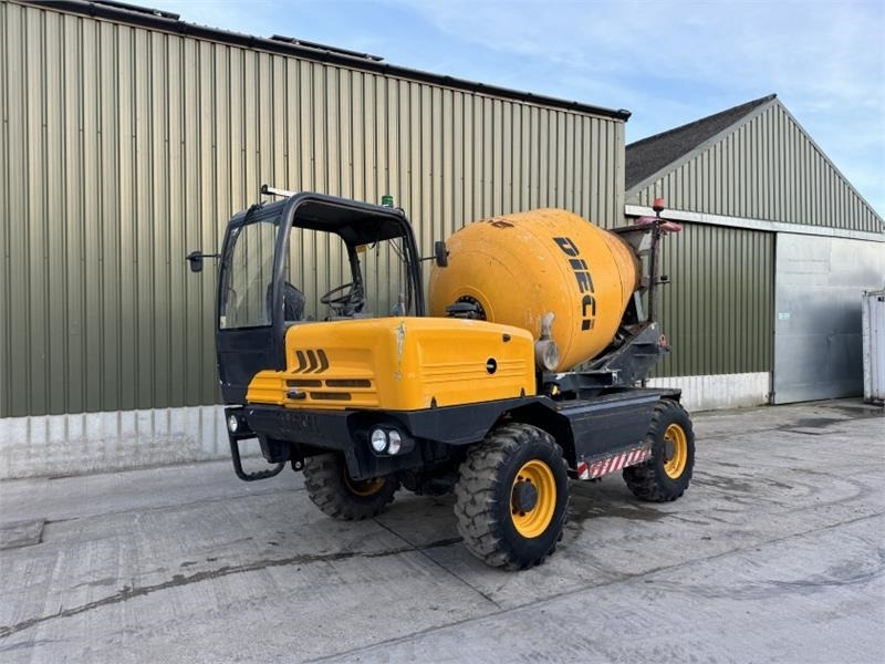 Dieci LH 683 Concrete Mixer - מסיר פסולת מפרקי: תמונה 1 Dieci LH 683 Concrete Mixer - מסיר פסולת מפרקי: תמונה 1