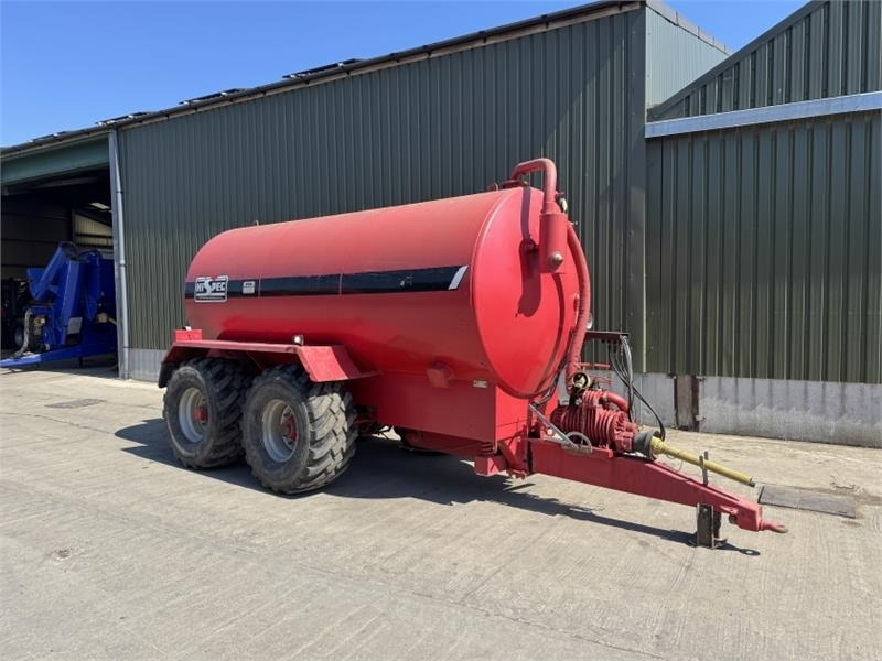 Hi-Spec 2500 Slurry Tanker  - מכל תערובת: תמונה 1 Hi-Spec 2500 Slurry Tanker  - מכל תערובת: תמונה 1