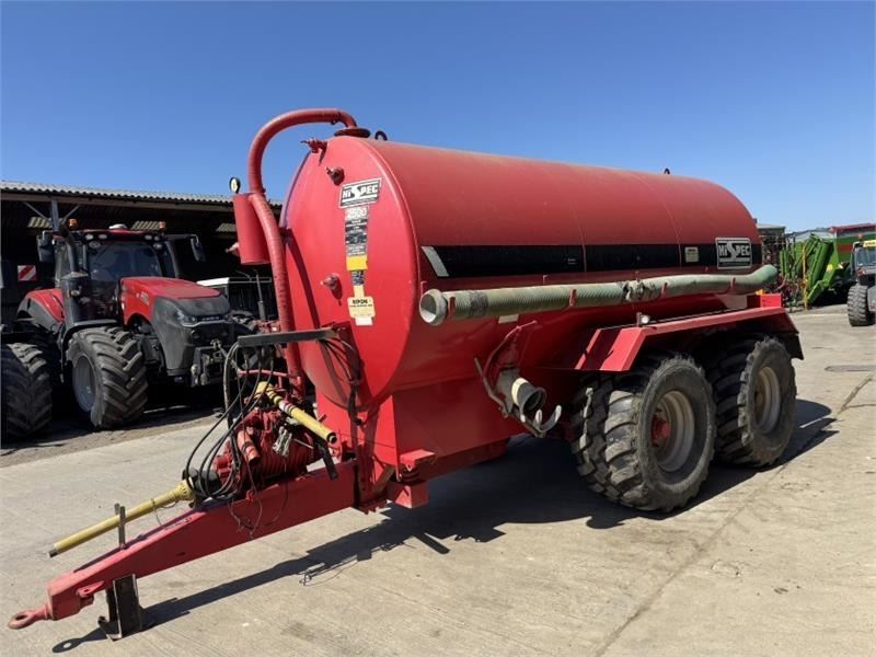 Hi-Spec 2500 Slurry Tanker - מכל תערובת: תמונה 4 Hi-Spec 2500 Slurry Tanker - מכל תערובת: תמונה 4