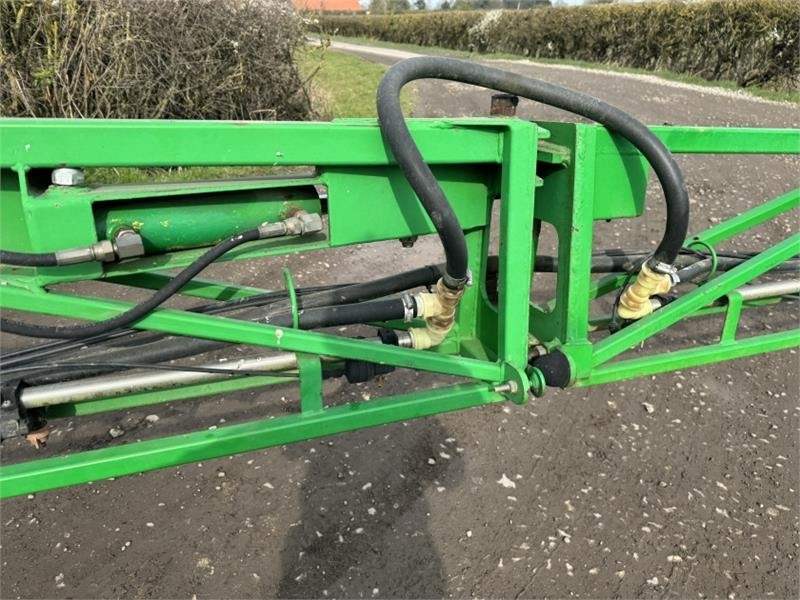 מרסס מותקן על טרקטור Househam Air Ride 3000L Self Propelled Sprayer: תמונה 19