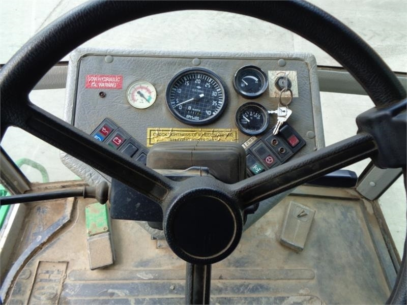 מרסס מותקן על טרקטור Househam Imp 28/24 M Self-Propelled Sprayer *Video Below*: תמונה 6