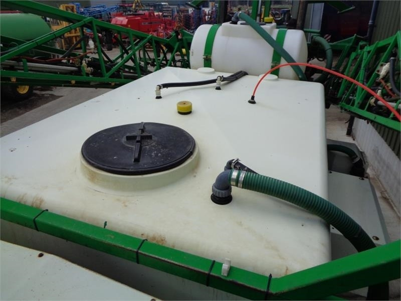 מרסס מותקן על טרקטור Househam Imp 28/24 M Self-Propelled Sprayer *Video Below*: תמונה 7