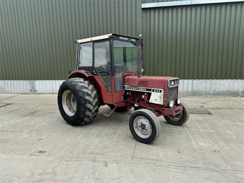 International 533 Tractor - טרקטור חקלאי: תמונה 3 International 533 Tractor - טרקטור חקלאי: תמונה 3