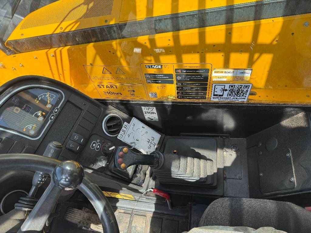 מפעיל טלסקופי JCB 535-95: תמונה 13