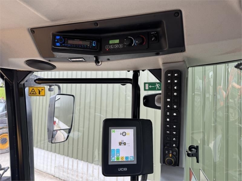 טרקטור חקלאי JCB JCB Fastrac 4220 **8000 Hour Warranty**: תמונה 21