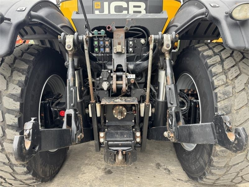 טרקטור חקלאי JCB JCB Fastrac 4220 **8000 Hour Warranty**: תמונה 6