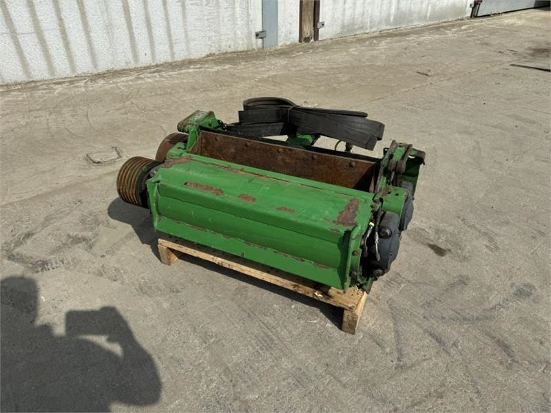 John Deere Kernal Processor - עגלת טעינה עצמית: תמונה 1 John Deere Kernal Processor - עגלת טעינה עצמית: תמונה 1