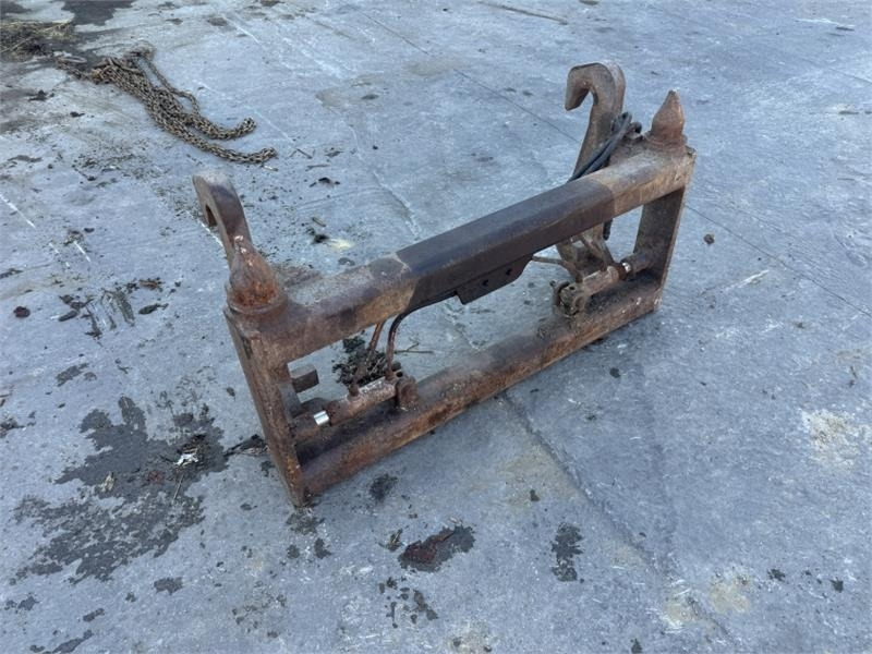 Kramer to Pin and Cone Adaptor Plate - מחפר סורק: תמונה 1 Kramer to Pin and Cone Adaptor Plate - מחפר סורק: תמונה 1