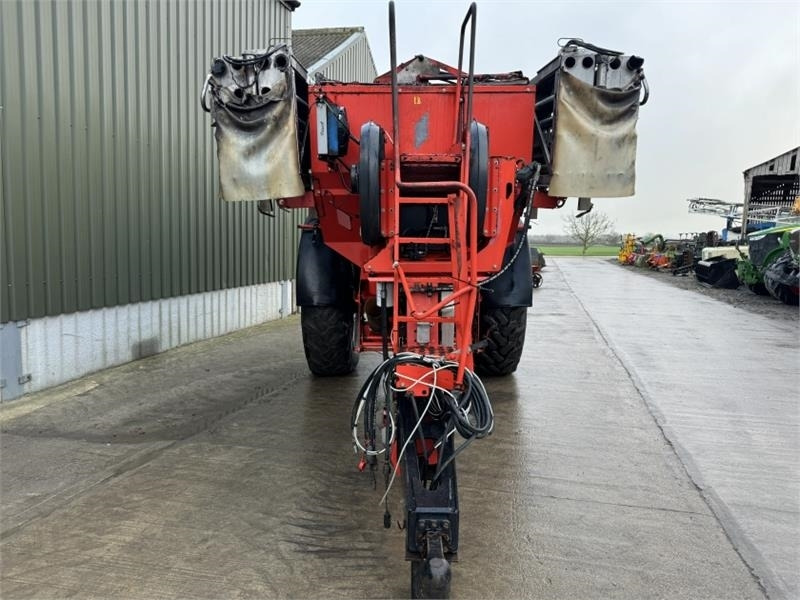 Kuhn Kuhn AGT 6036 Boom Fert Spreader - מפזרת דשן: תמונה 5 Kuhn Kuhn AGT 6036 Boom Fert Spreader - מפזרת דשן: תמונה 5