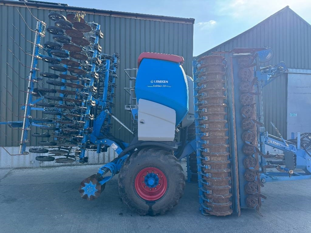 Lemken Solitair 25 6m Combination - מקדחת זריעה משולבת: תמונה 2 Lemken Solitair 25 6m Combination - מקדחת זריעה משולבת: תמונה 2