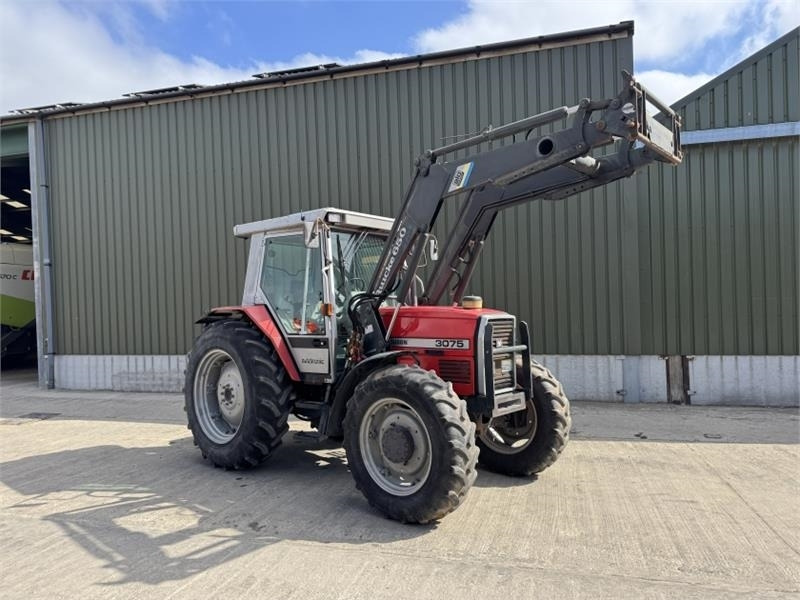 Massey Ferguson 3075 Dynashift *Low Hours* - טרקטור חקלאי: תמונה 3 Massey Ferguson 3075 Dynashift *Low Hours* - טרקטור חקלאי: תמונה 3