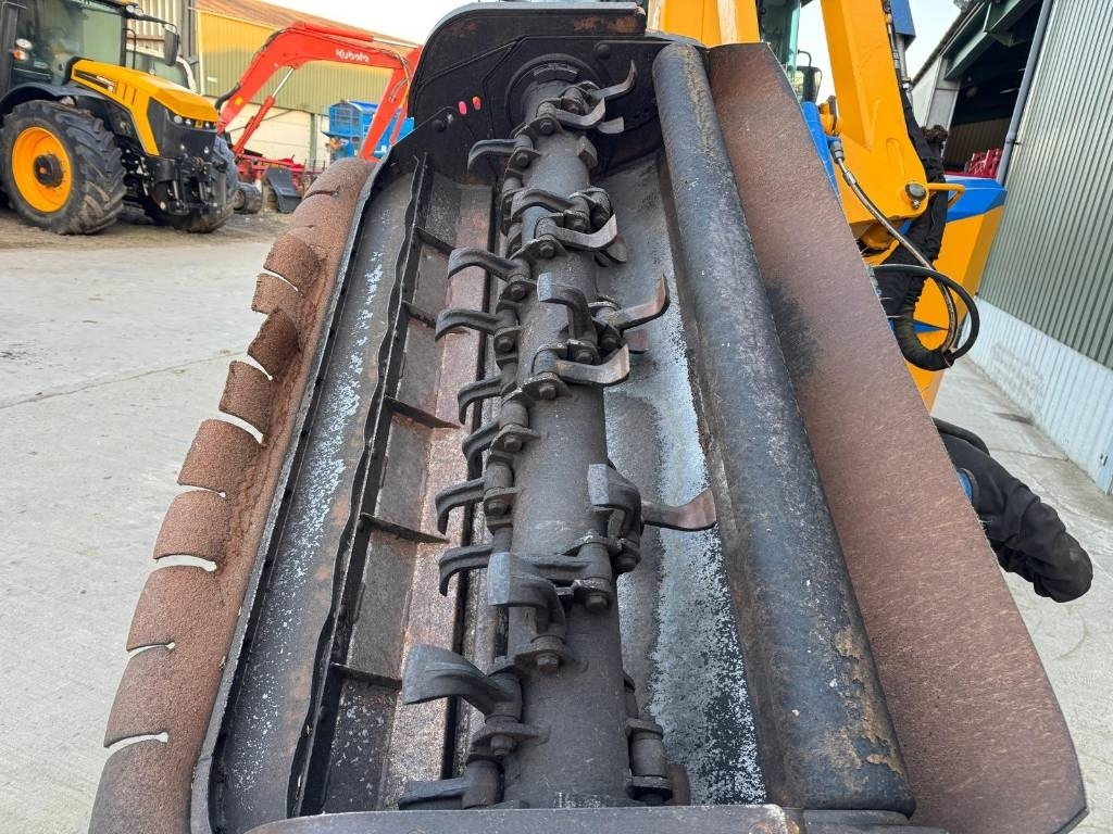 טרקטור חקלאי Massey Ferguson 7618 Dyna VT c/w Bomford Falcon Evo 6.5: תמונה 12