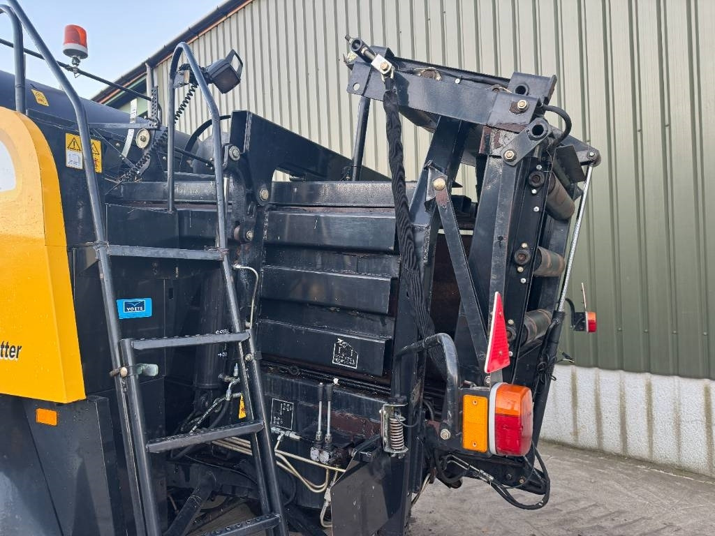 New Holland BB 9060 - מכונת צרור מרובעת: תמונה 5 New Holland BB 9060 - מכונת צרור מרובעת: תמונה 5