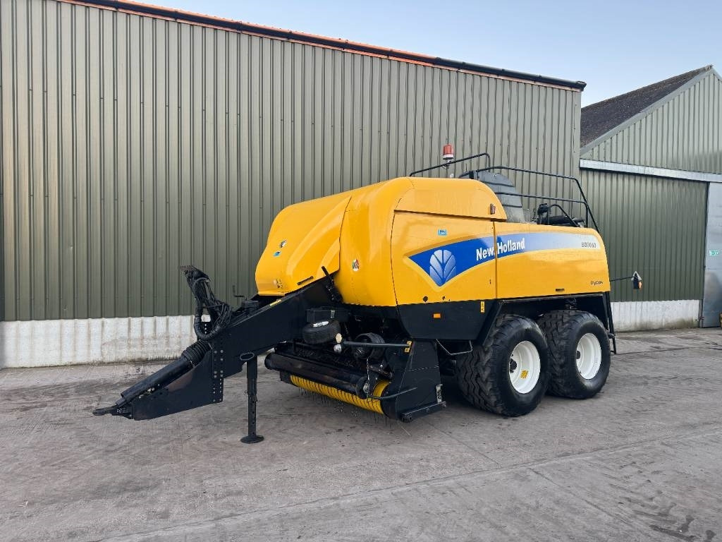 New Holland BB 9060 - מכונת צרור מרובעת: תמונה 1 New Holland BB 9060 - מכונת צרור מרובעת: תמונה 1