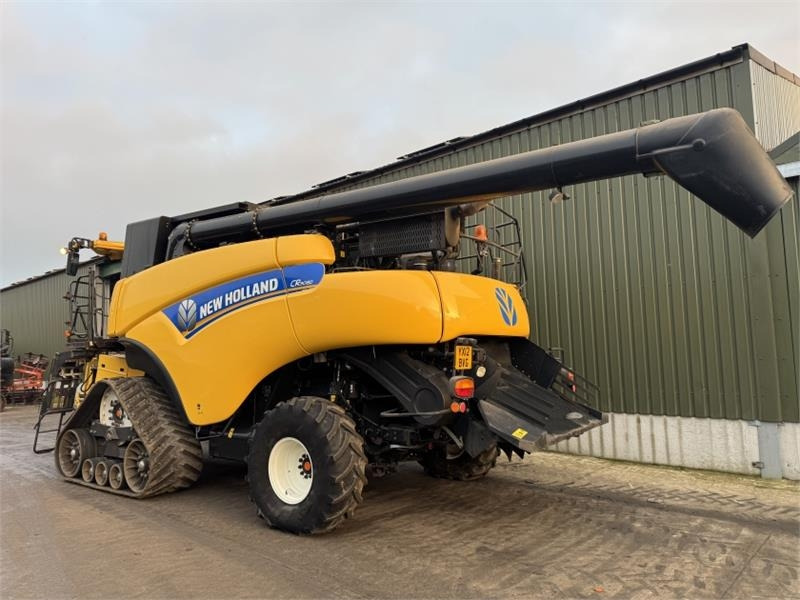 New Holland CR9080 c/w 30ft Varifeed Header - צרופת מקצרה: תמונה 2 New Holland CR9080 c/w 30ft Varifeed Header - צרופת מקצרה: תמונה 2