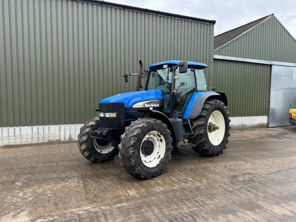 New Holland TM 190 PC - טרקטור חקלאי: תמונה 1 New Holland TM 190 PC - טרקטור חקלאי: תמונה 1