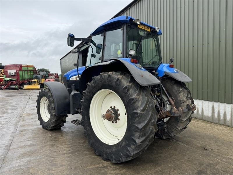 New Holland TM190 - טרקטור חקלאי: תמונה 2 New Holland TM190 - טרקטור חקלאי: תמונה 2