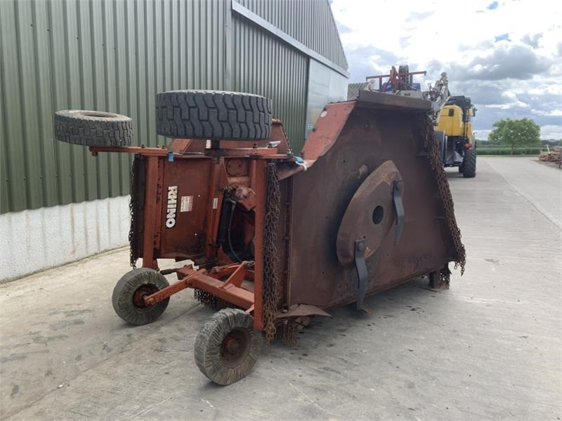 Rihno Rhino SE15-4 Batwing Topper - מכסחת תבואה/ עשבים: תמונה 2 Rihno Rhino SE15-4 Batwing Topper - מכסחת תבואה/ עשבים: תמונה 2