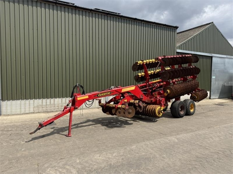 Vaderstad Carrier 820 Cultivator - קלטרת סיבובית: תמונה 1 Vaderstad Carrier 820 Cultivator - קלטרת סיבובית: תמונה 1